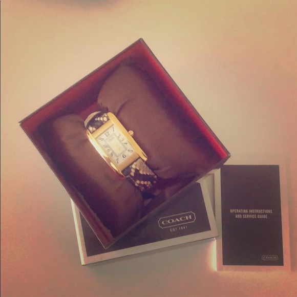 Coach watch - Picture 1 of 3